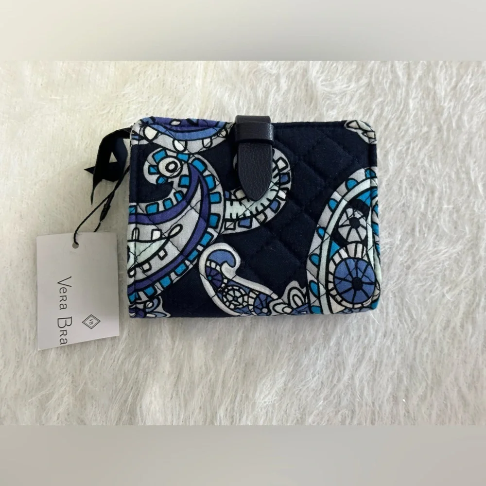 Vera Bradley Blue and Black Paisley Wallet💙 - Picture 2 of 11